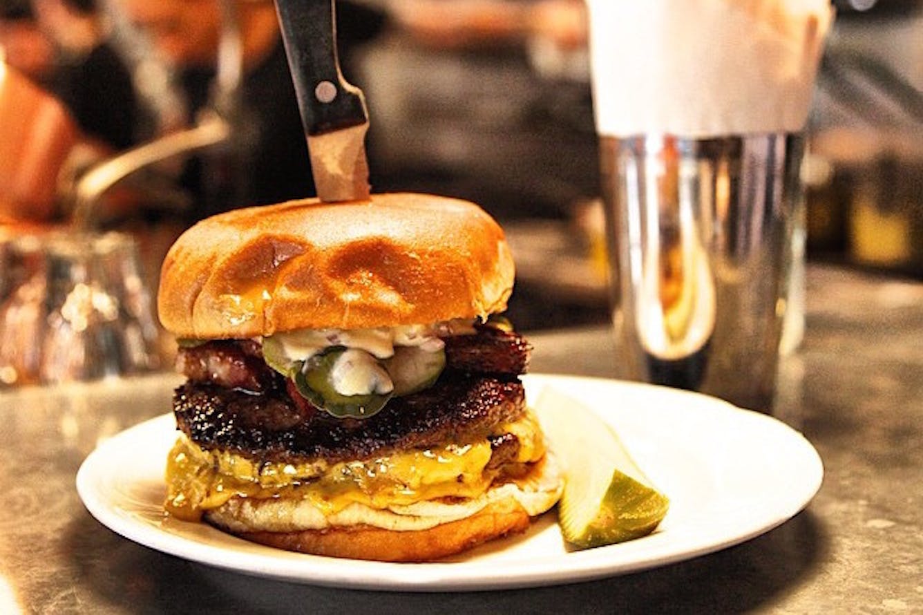 Au Cheval West Loop Chicago The Infatuation